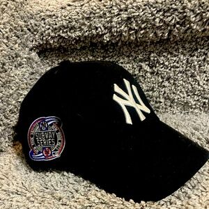 New York Yankees 2000 Subway Series Patch 47 Brand MVP Snapback Hat
